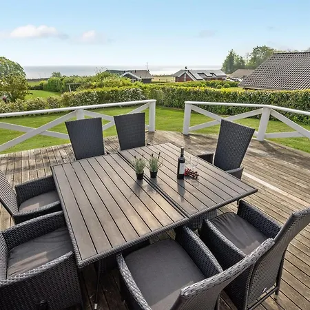Annvy - 200m From The Sea By Interhome