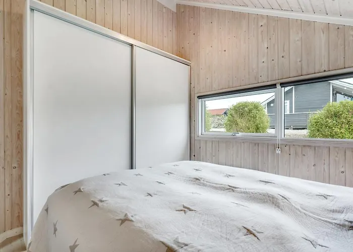 Сasa de vacaciones Annvy - 200m From The Sea By Interhome Sarup